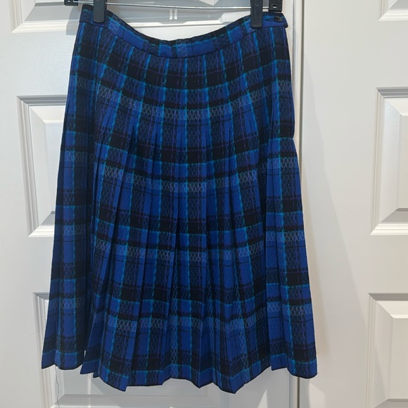 VINTAGE Pendleton Wool Pleated Plaid Skirt Size see measurements for size - Picture 1 of 11
